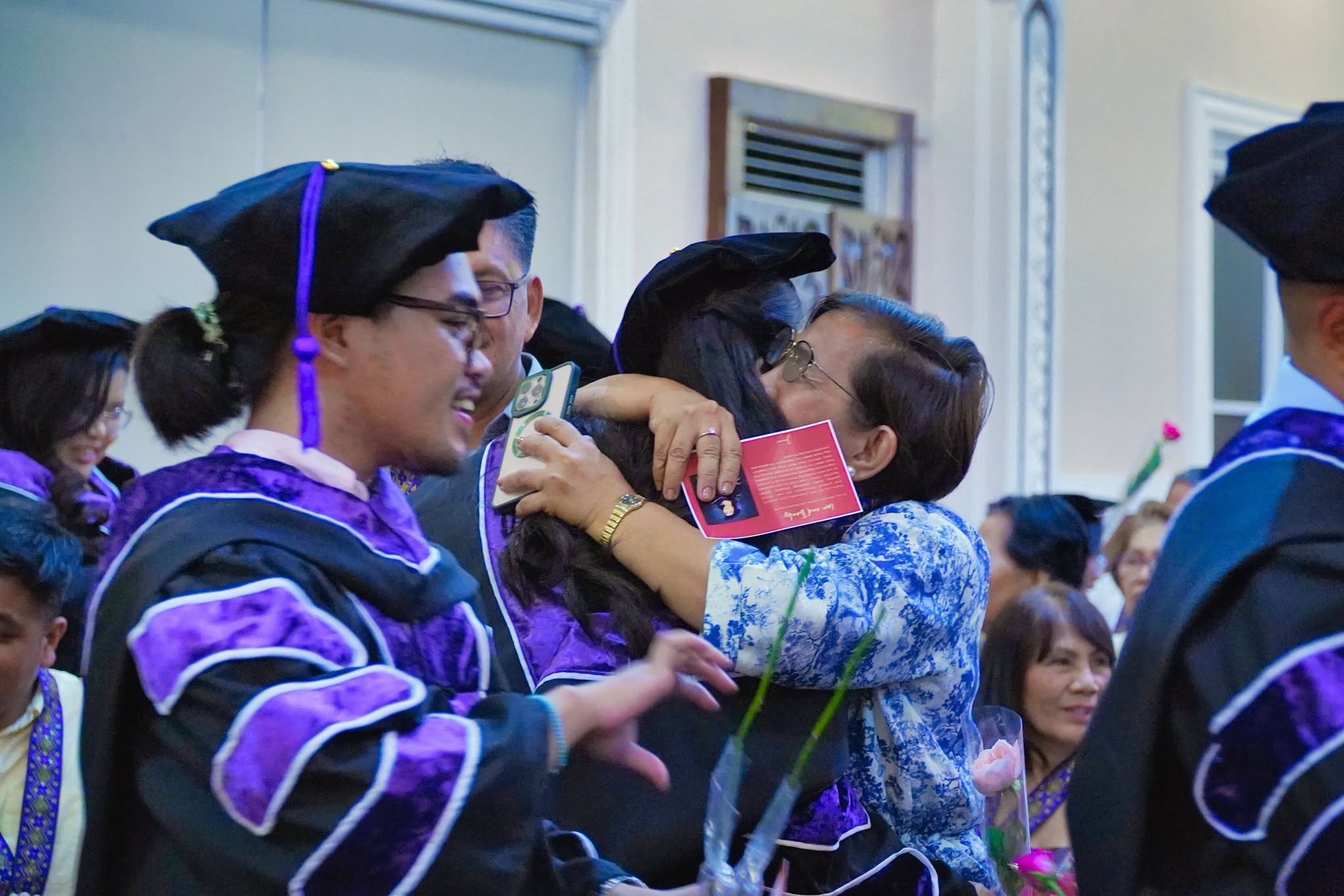 24TH-GRAD-COL-PHOTOSET photo 78